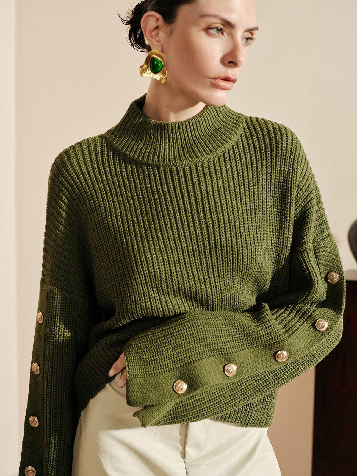 Tessis | Drop-Shoulder Button Sweater