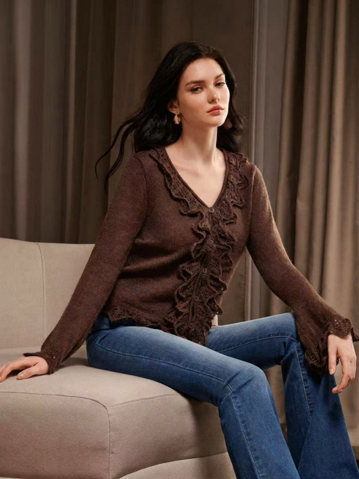 Katis | V-Neck Flounce Knit Cardigan