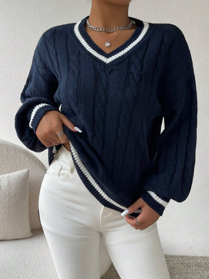 Torea | Cable-Knit Colorblock Sweater