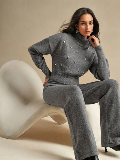 Ylvia | Pearl-Embellished Cropped Knit Sweater