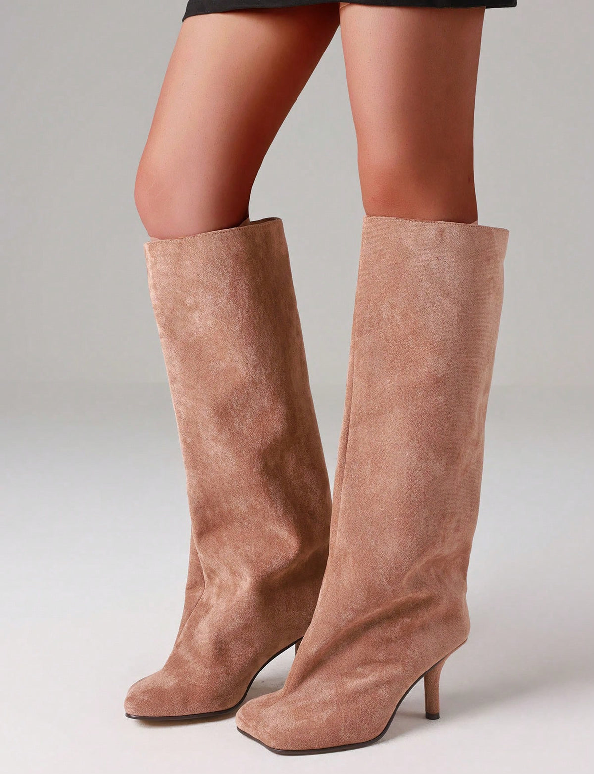 Lilia | Suede Knee-High Slouchy Boot