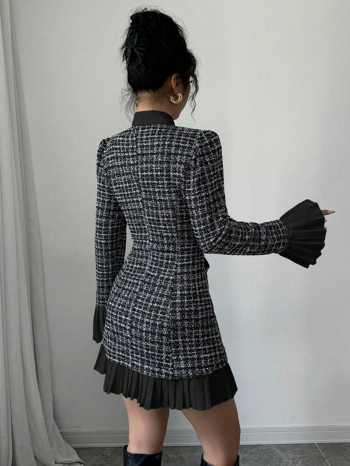 Femis | Tie-Neck Flare Dress