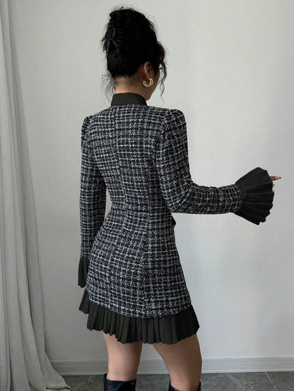 Femis | Tie-Neck Flare Dress