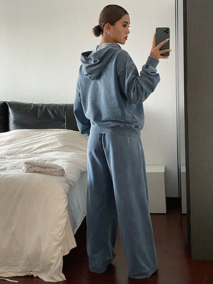 Zivia | Hooded Sweatshirt & Denim Set