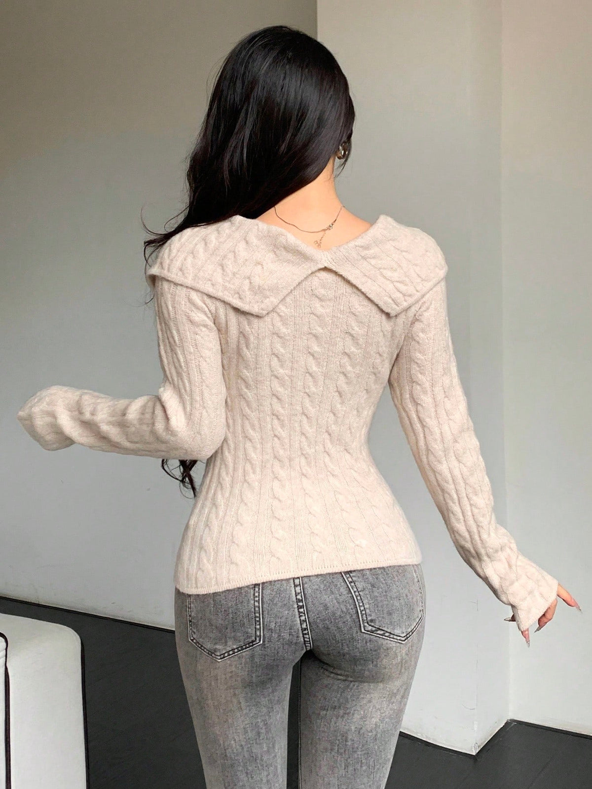 Irisa | Cable-Knit Collar Cardigan