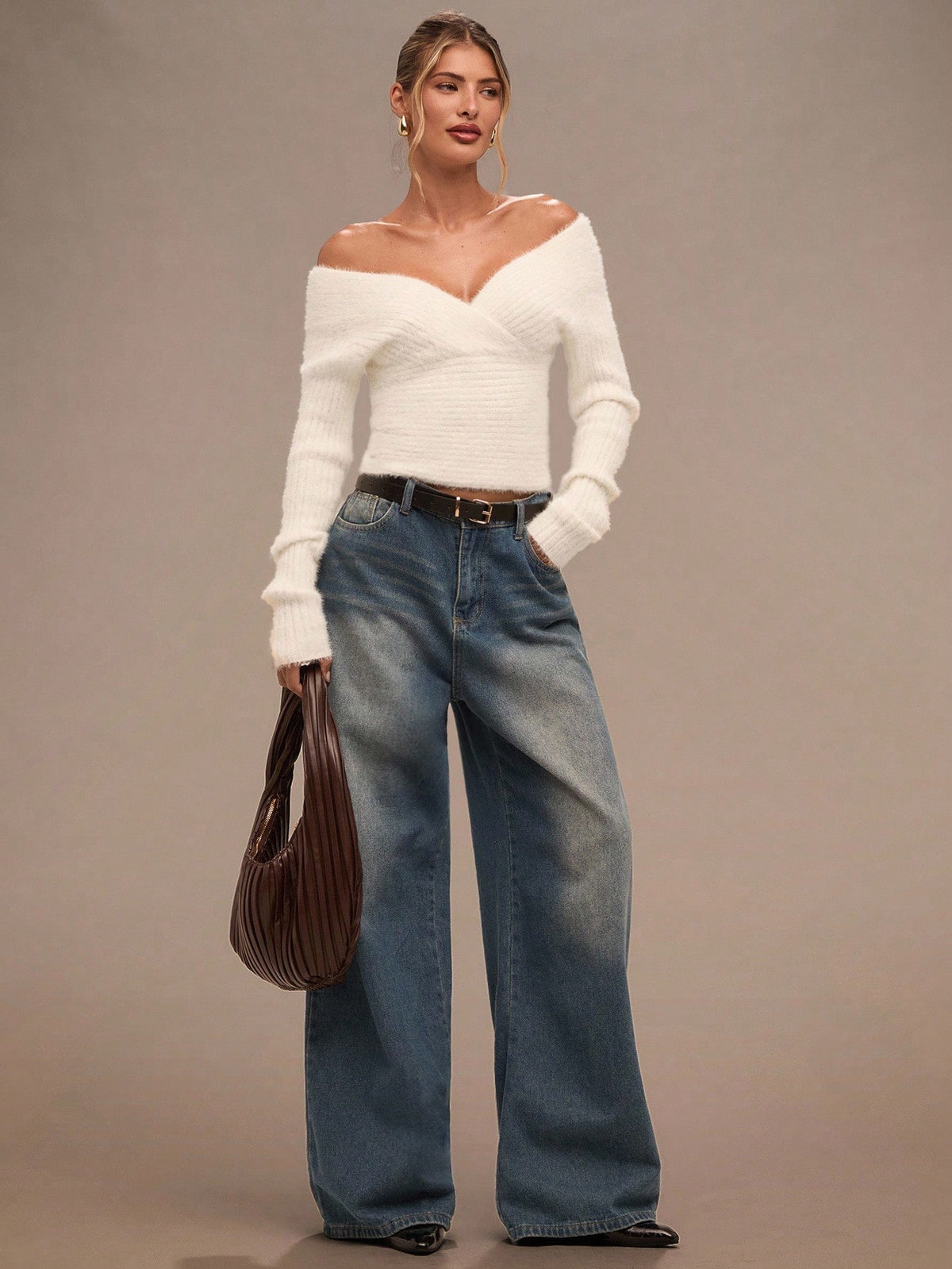 Junis | Off-Shoulder Knit Sweater