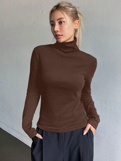 Evlyn | High-Neck Stretch Tee