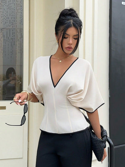 Elbia | Contrast Trim V-Neck Batwing Top