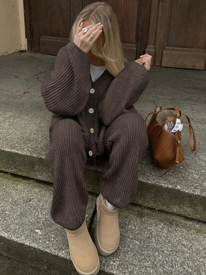 Adiel | Loose Knitted Sweater Set
