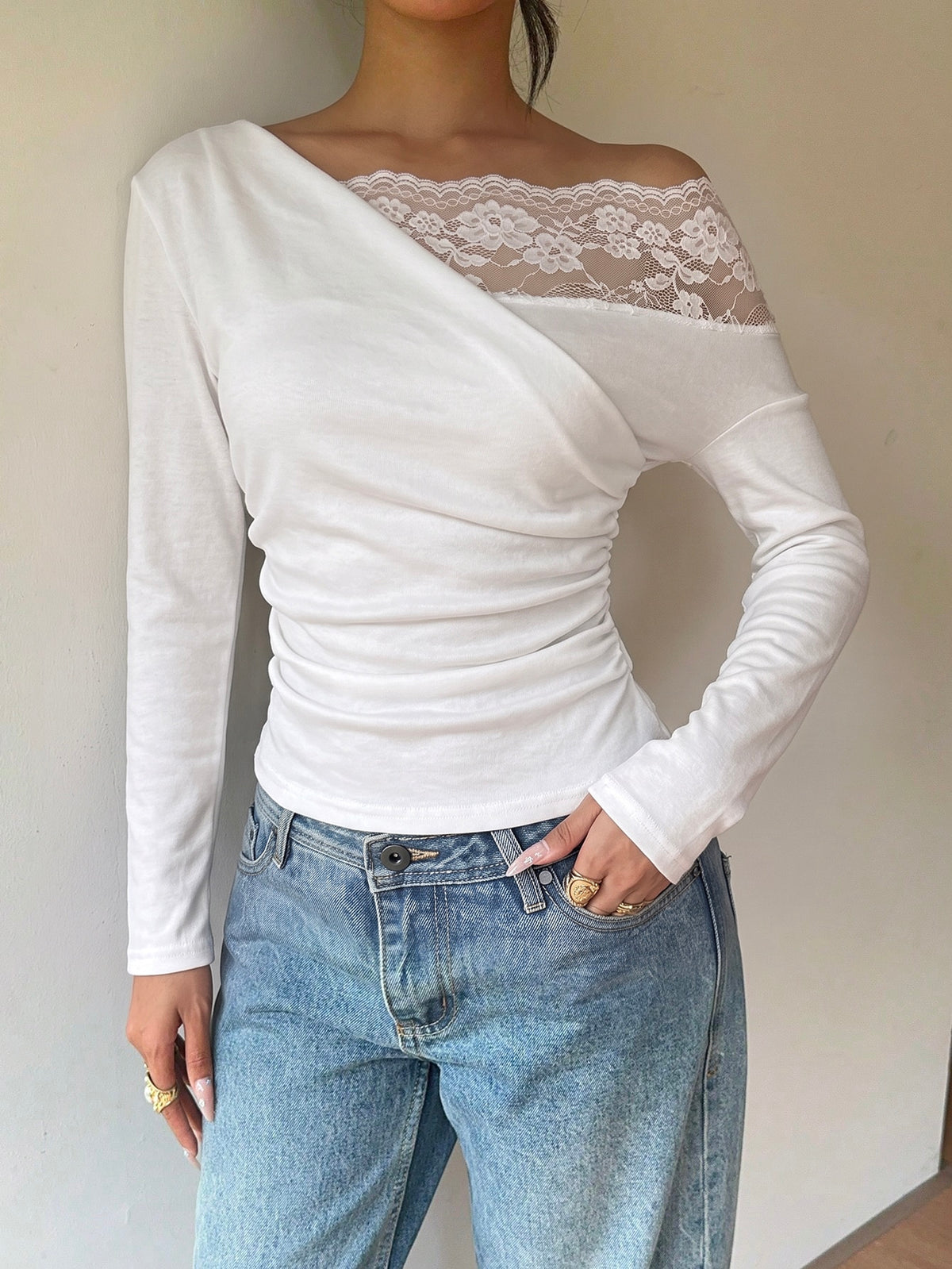Nitea | One-Shoulder Lace-Panel Knit Top