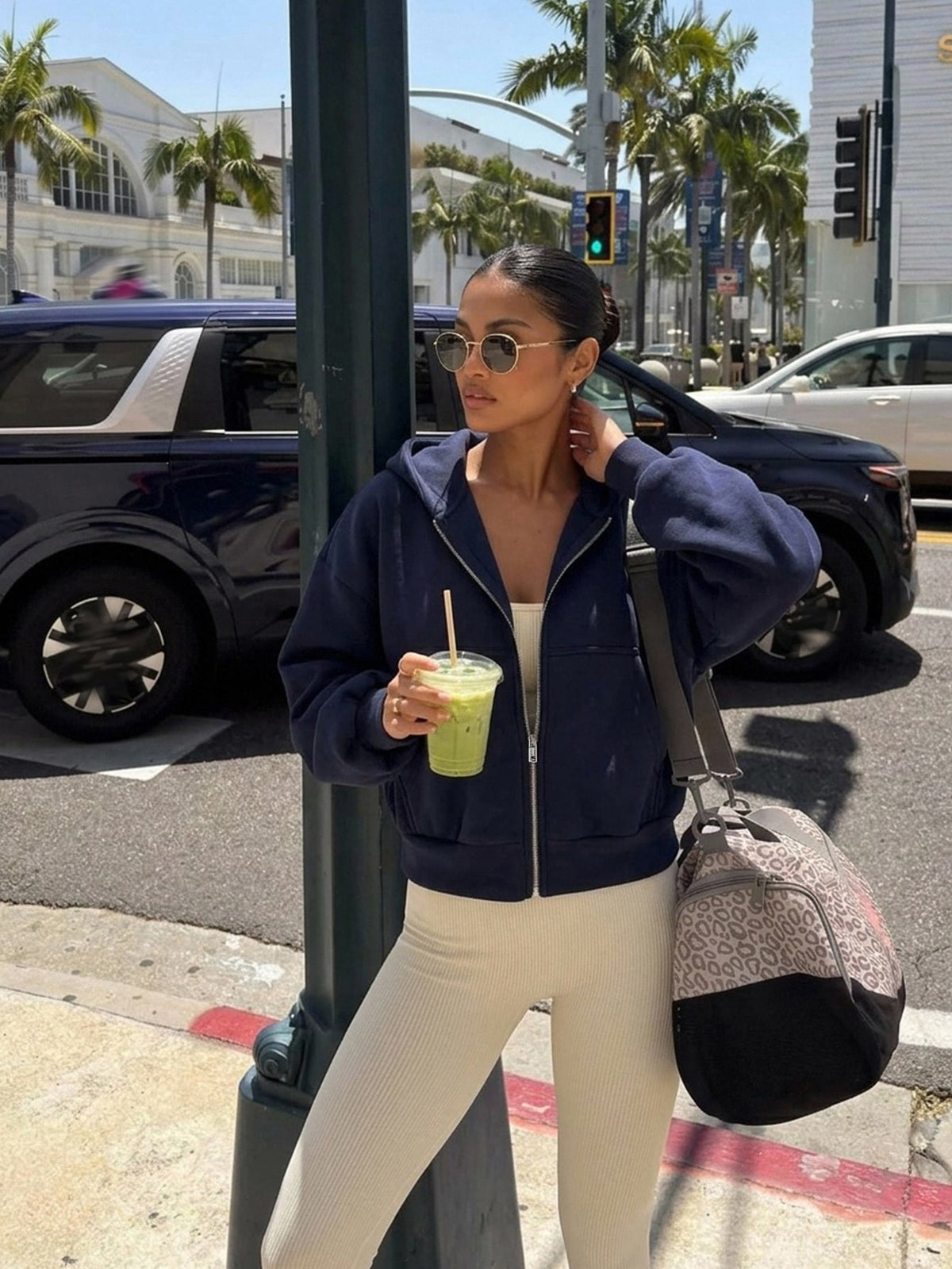 Jola | Oversized Zip-Up Hoodie