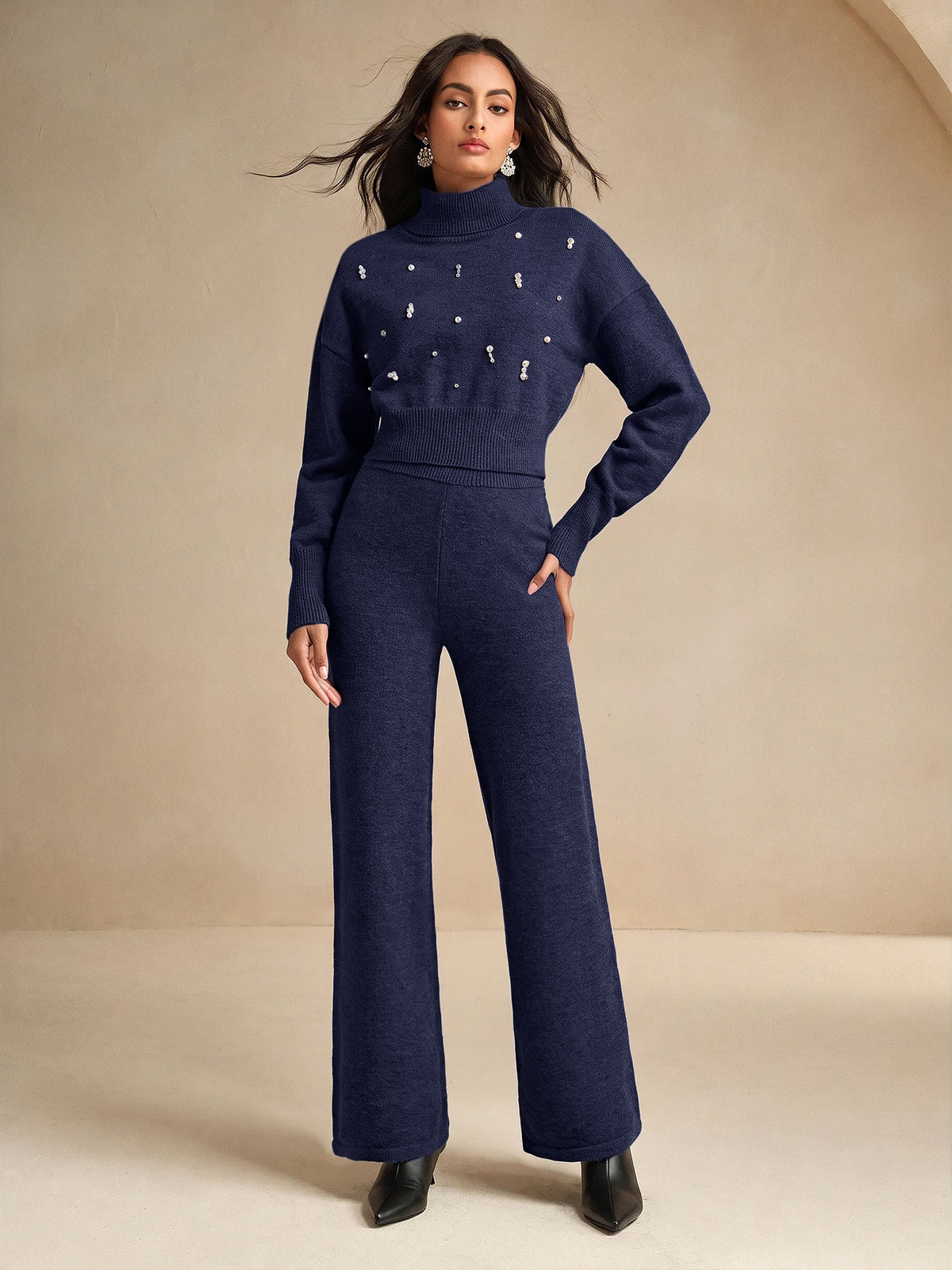 Ylvia | Pearl-Embellished Cropped Knit Sweater