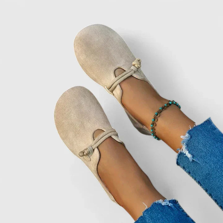 Valdis | Structured Lace Loafers