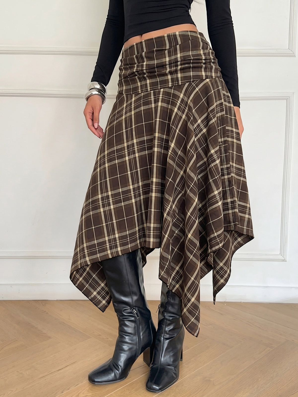 Noemia | Asymmetric Polka Dot Midi Skirt