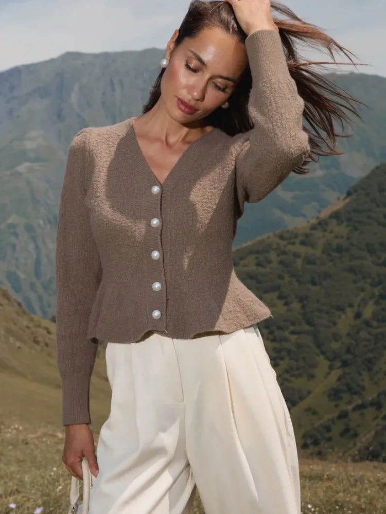 Isolt | Textured Cropped Cardigan