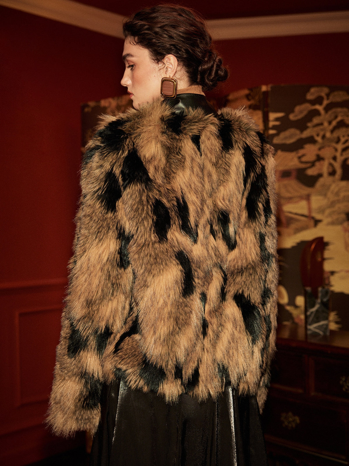 Elaria | Oversized Faux Fur Coat
