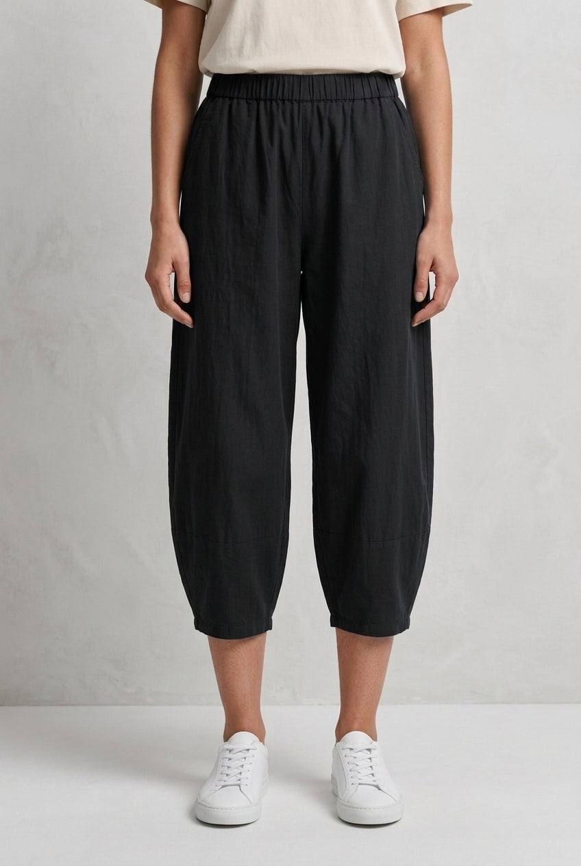 Women's Cropped Relaxed Cotton Trousers