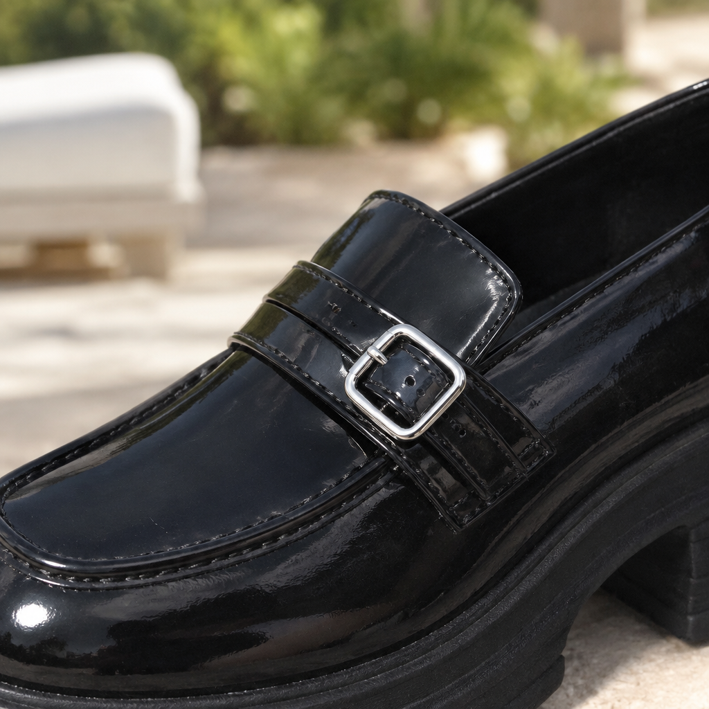 Pippia | Metal Buckle Platform Loafer