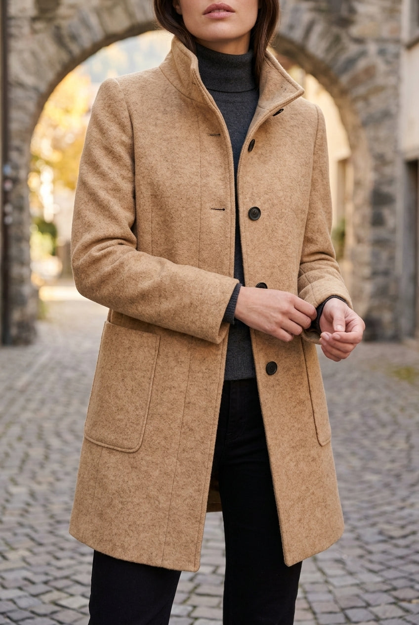 Lea | Stand-Collar Structured Winter Coat