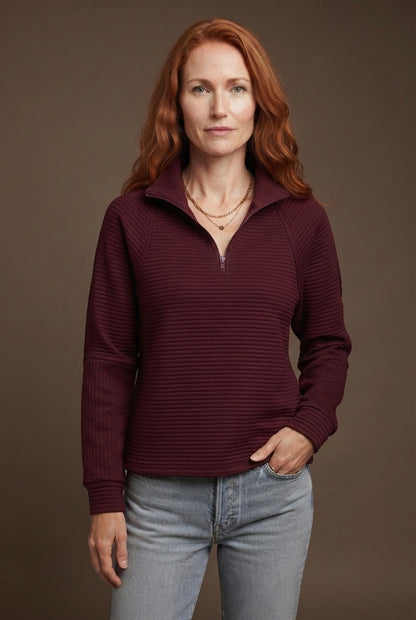 Lia | Elegant V-Neck Sweater