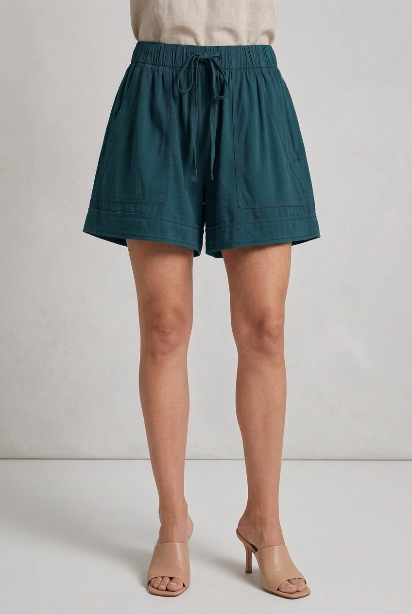 Fabienne | Relaxed Linen Shorts