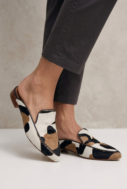 Classic Chic Pattern Loafers for Women, Cushioned Supportive Everyday Shoe, for Work, City Walks, Casual Weekends & Offi
