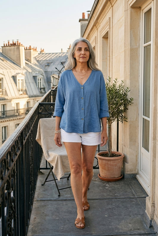Reverie Reinette | V-Neck Button-Down Blouse