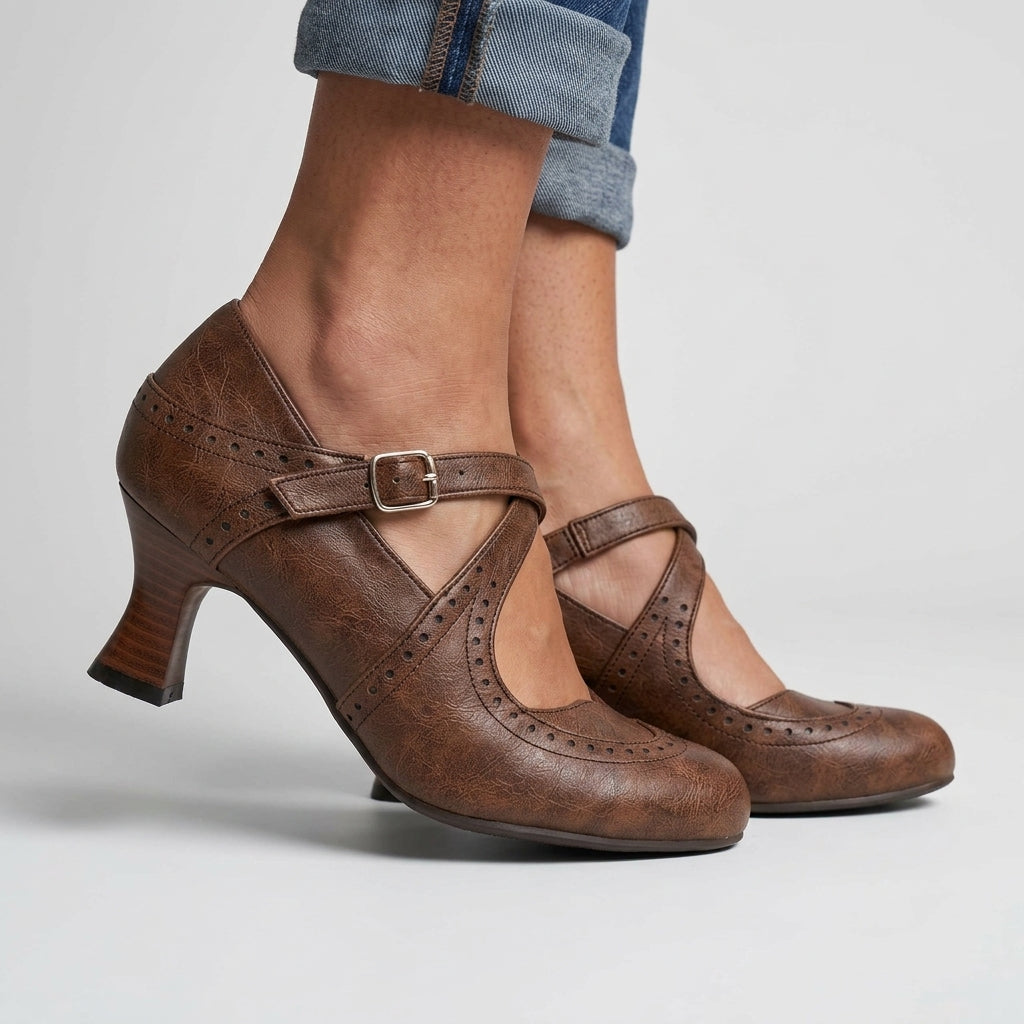 Nicoletta | Brogue Leather Loafers