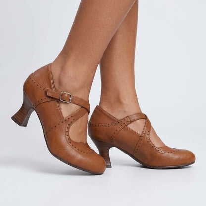 Nicoletta | Brogue Leather Loafers