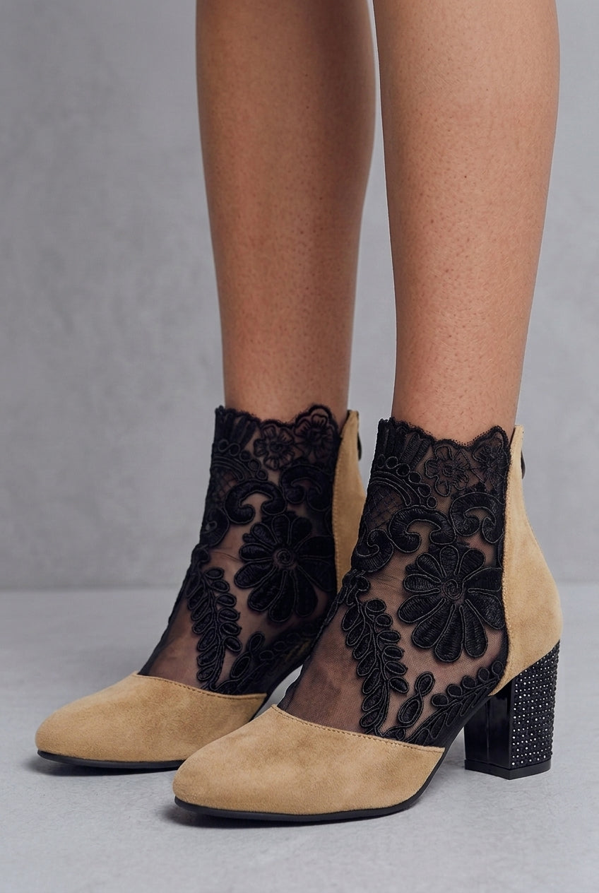 Breathable Orthopaedic Heels for Women, Wide Toe Box Arch Support Cushioned, for Work, Everyday & All-Day Comfort