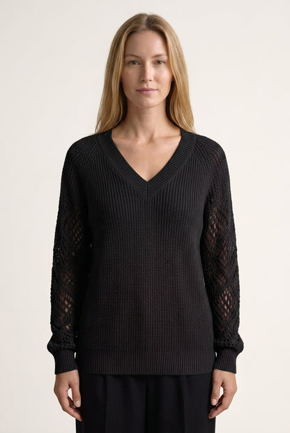 Elegant V-Neck Sweater for Women, Soft Breathable Knit Flattering Fit, for Work, Casual, Evening & Everyday Wear