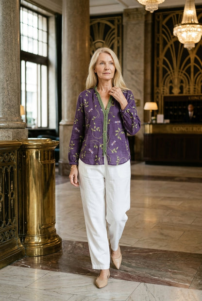 Vela Gitta | Embroidered V-Neck Blouse