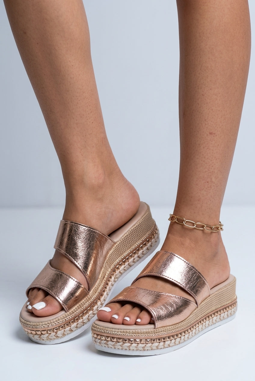 Comfortable Shiny Platform Sandals for Women, Lightweight Elevated Summer Style, for Holidays, City Strolls & Everyday W