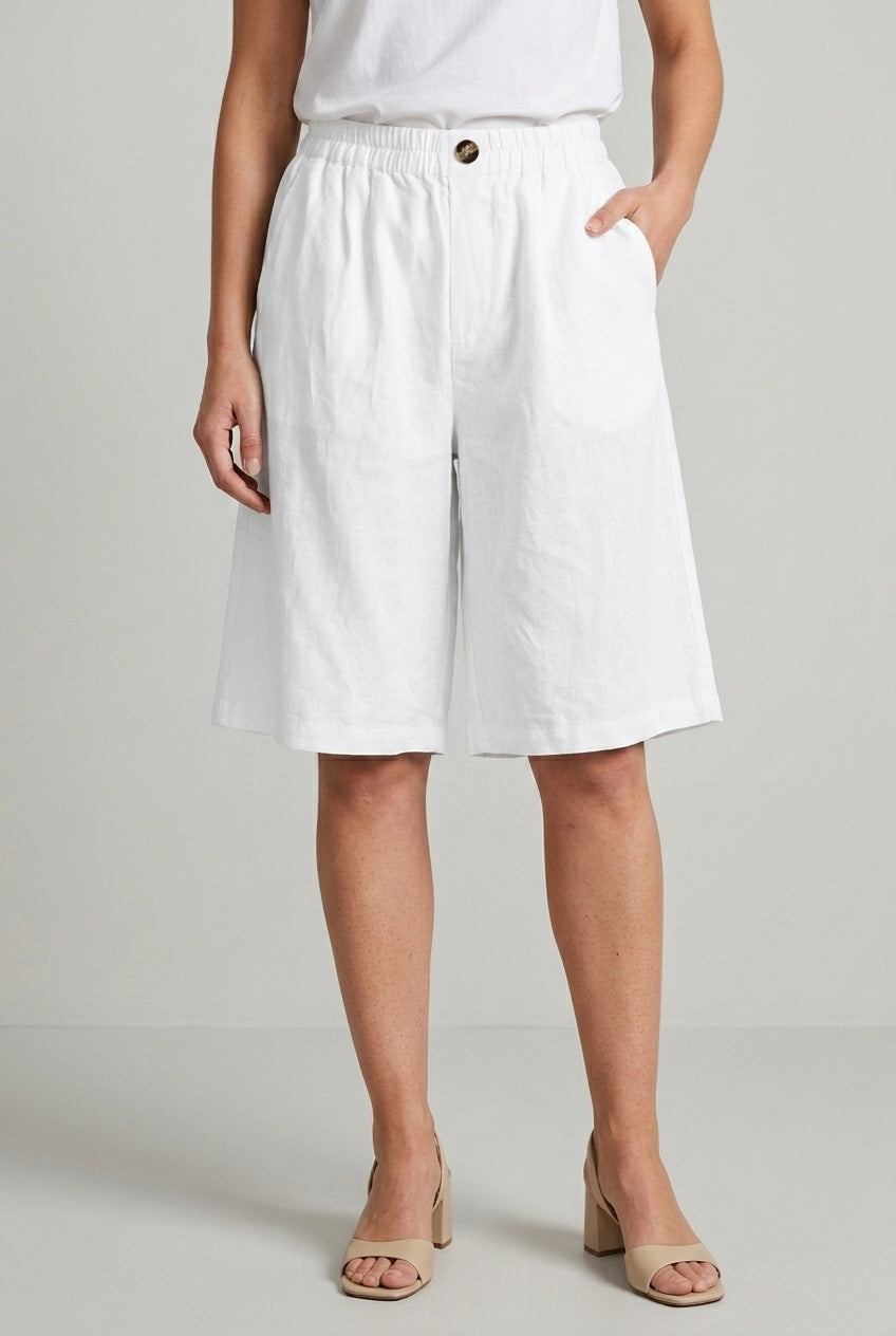 Ginette Ember | Loose Fit Shorts with Pockets