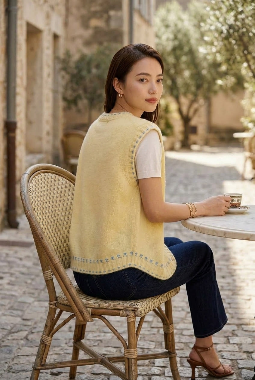 Cocia | Knitted Sweater Vest