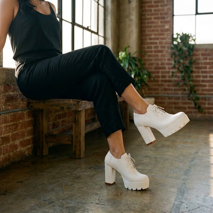 Blanche | Lace-Up Block Heel