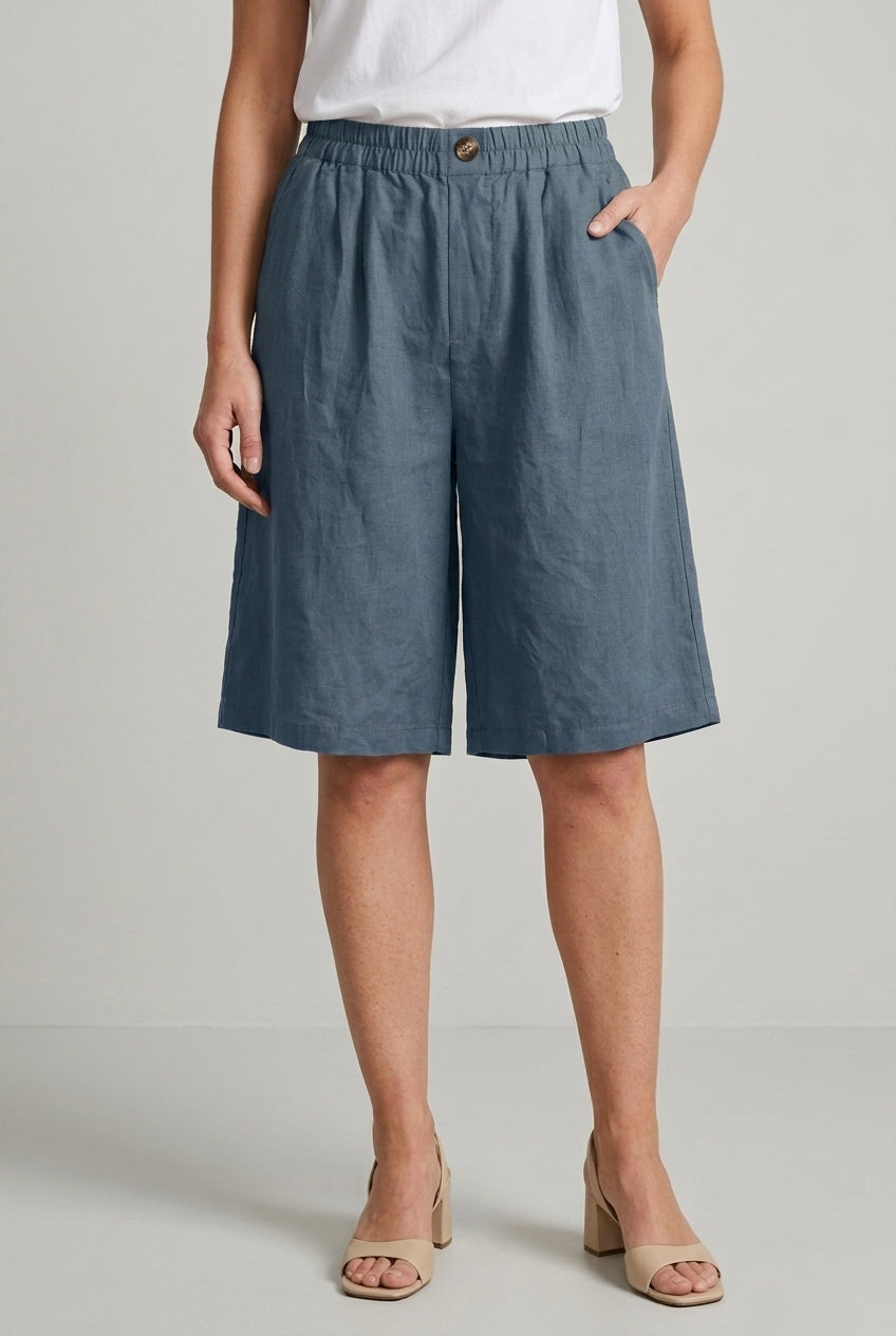 Ginette Ember | Loose Fit Shorts with Pockets