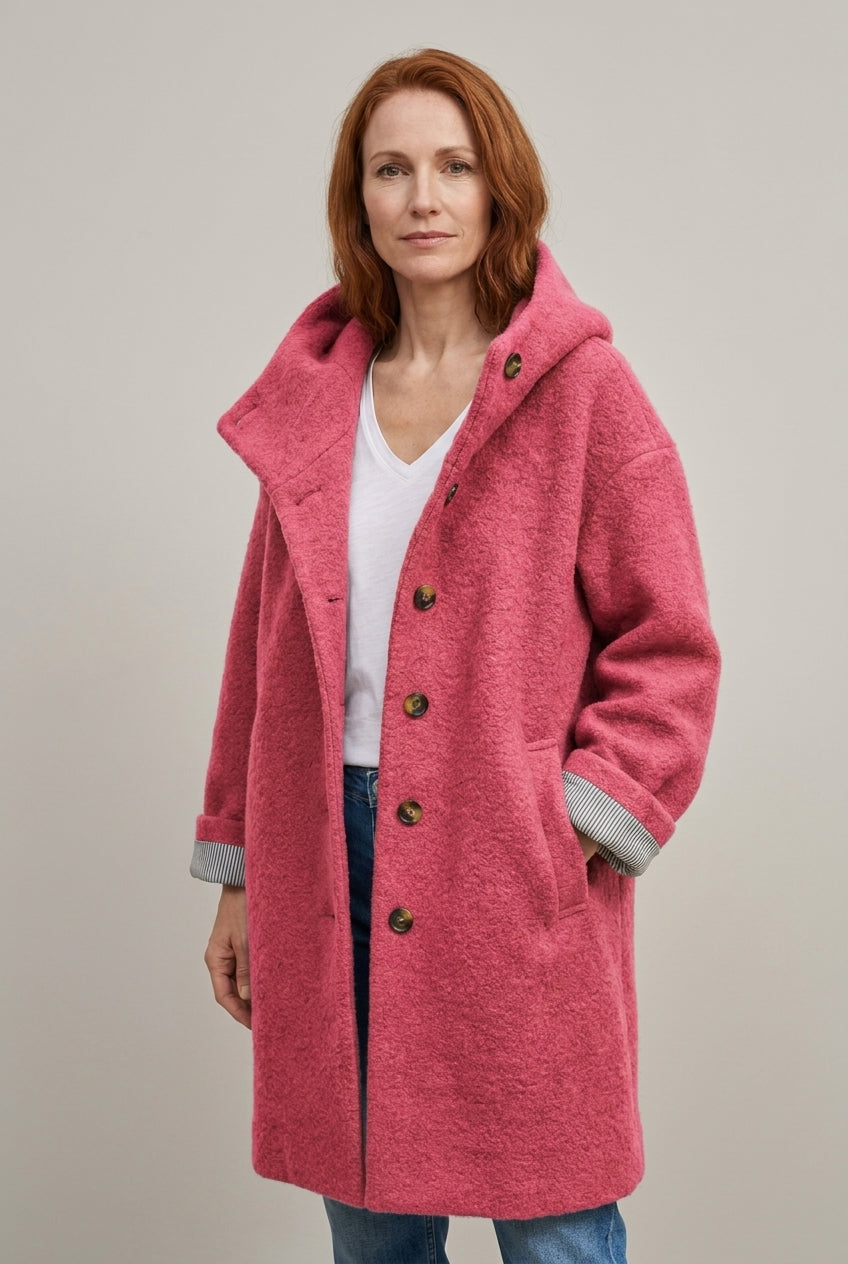 Sleek Jacket for Women, Lightweight Warm Tailored Long-Sleeve, for Commute, City, Work & Everyday Wear