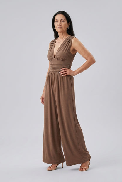 Chic Sleeveless Wide-Leg Jumpsuit for Women, Tailored Elegant Silhouette, for Work, Evening, Brunch & Everyday Wear