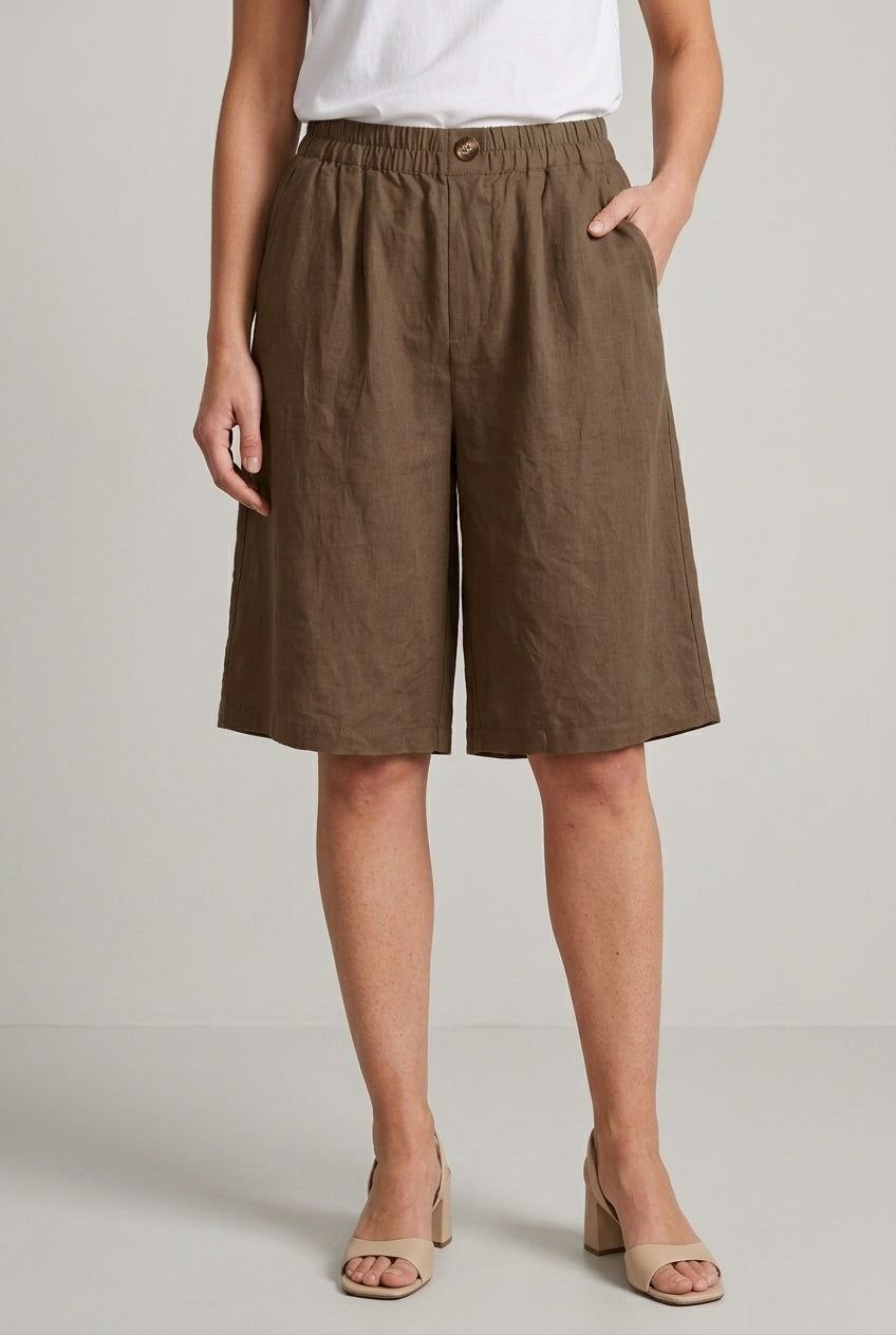 Ginette Ember | Loose Fit Shorts with Pockets