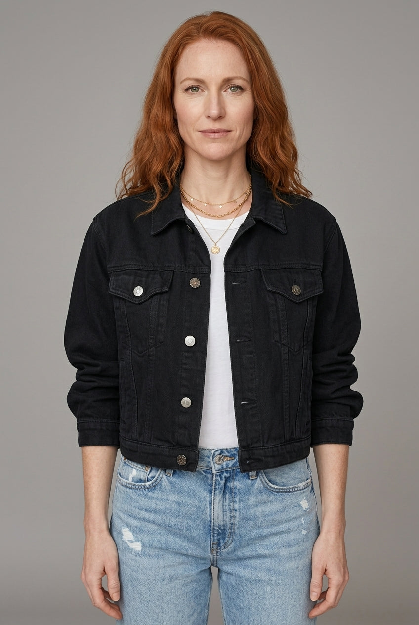 Suvi | Women's Cropped Long Sleeve Button Front Collared Jacket