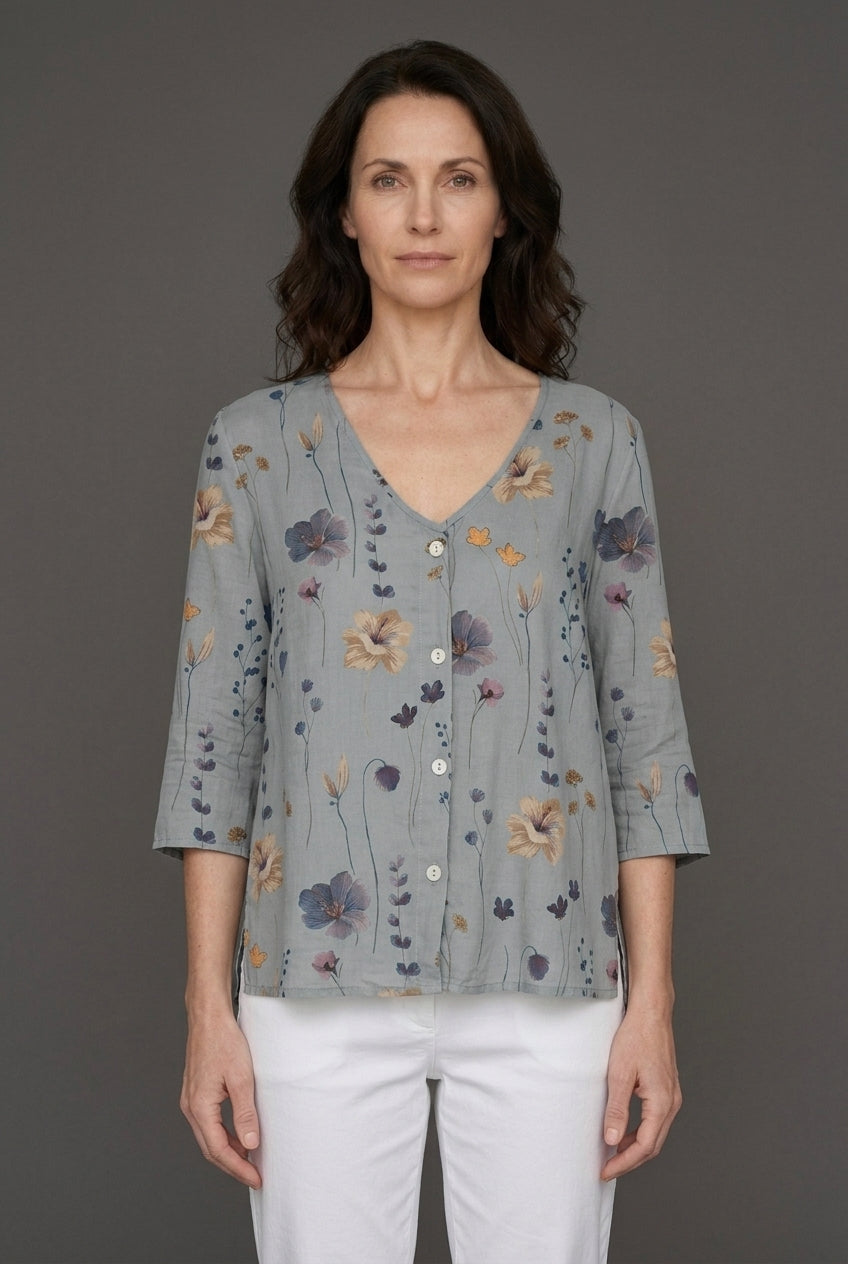 Elegant Floral Blouse for Women, Lightweight Round-Neck Relaxed-Fit, for Work, Brunch, Casual & Everyday Wear