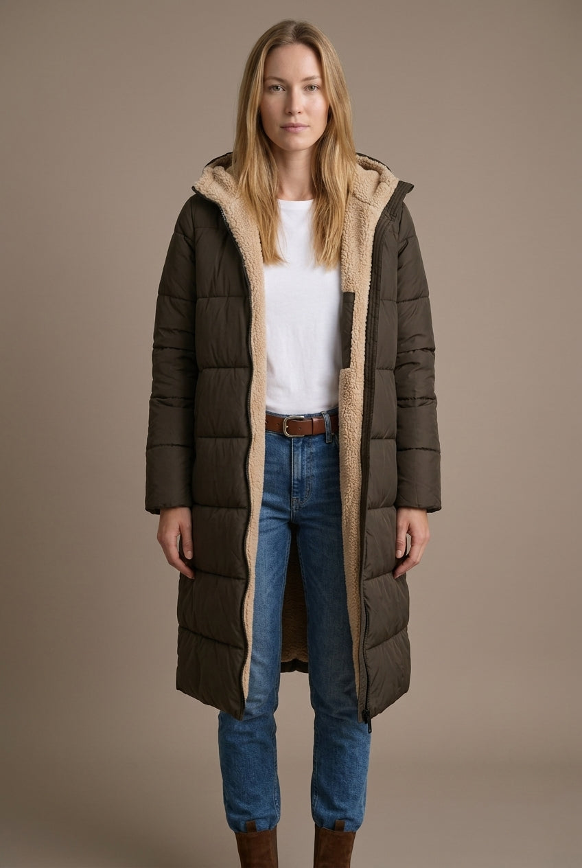 Lada | Cozy Reversible Sherpa Coat