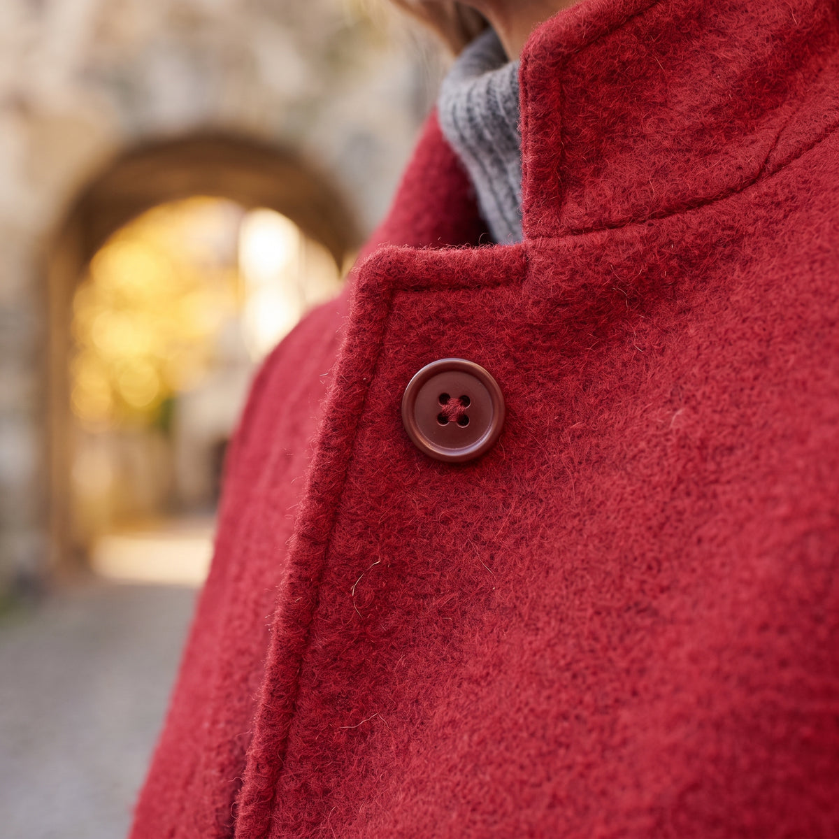 Lea | Stand-Collar Structured Winter Coat