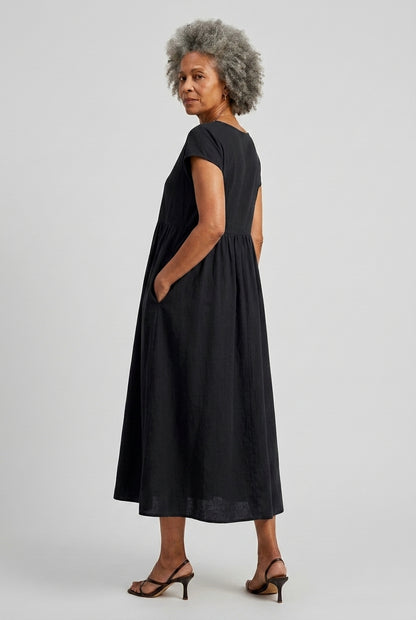 Wanda Sabelle | A-Line Midi Dress with Pockets