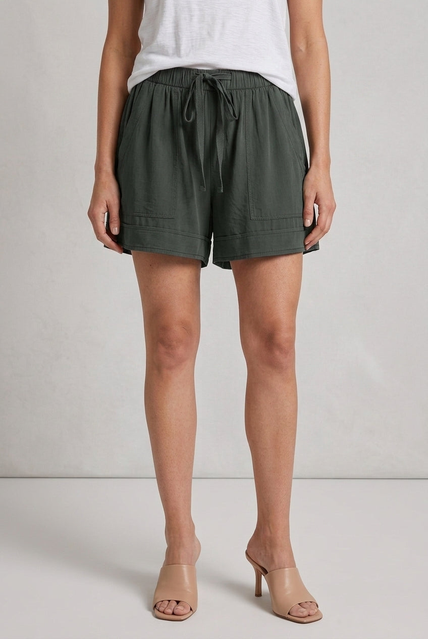Fabienne | Relaxed Linen Shorts