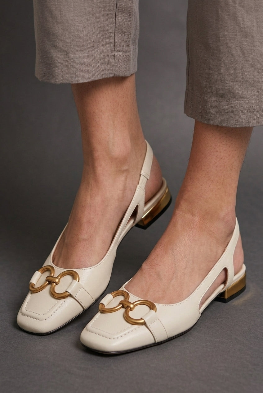 Supportive Buckle Strap Sandals for Women, Adjustable Open-Toe Flat with Contoured Sole, for Everyday Wear, Casual & Vac