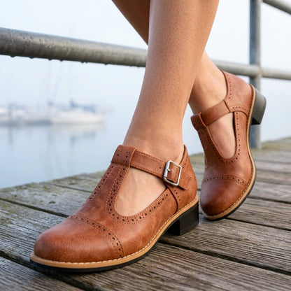 Emberly Gwenllian | Brogue Buckle Loafer