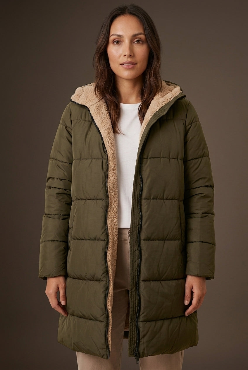 Lada | Cozy Reversible Sherpa Coat